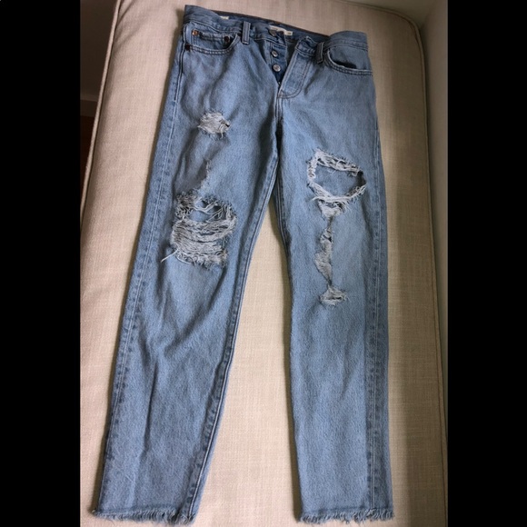 Levi's Pants - LEVIS Wedgie fit jeans